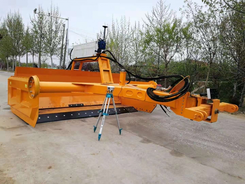 12PW—300CS卫星铲运机